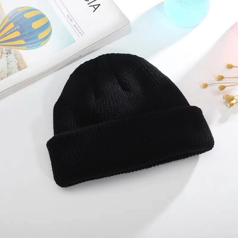 Men's Korean style autumn and winter short knitted hat Baotou cross-border wool hat women's warm landlord melon-shaped hat